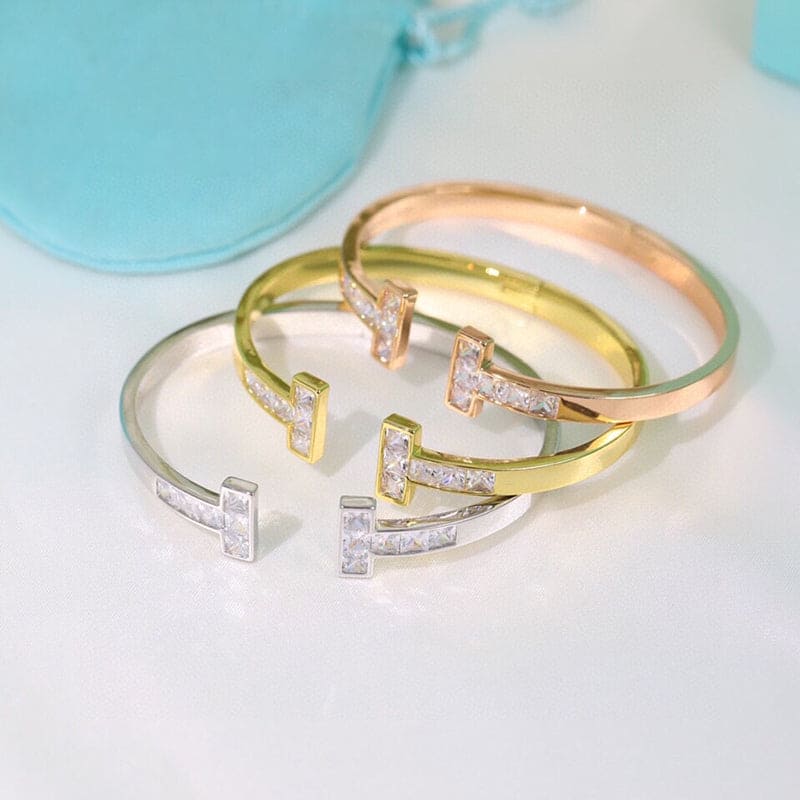 Tiffany Moissanite Square Bracelet - 18K Gold