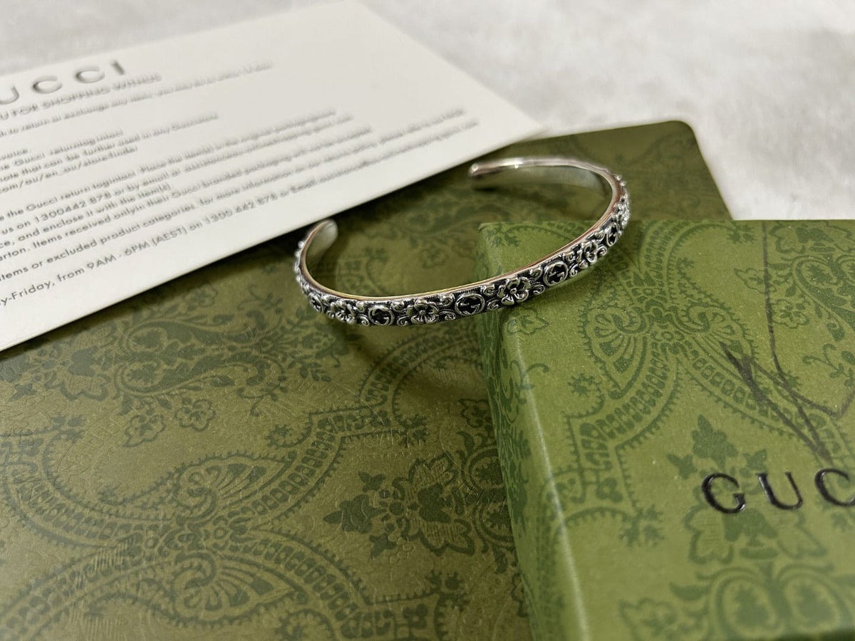 Gucci Double G Interlocking G Cuff With Flowers Bracelet