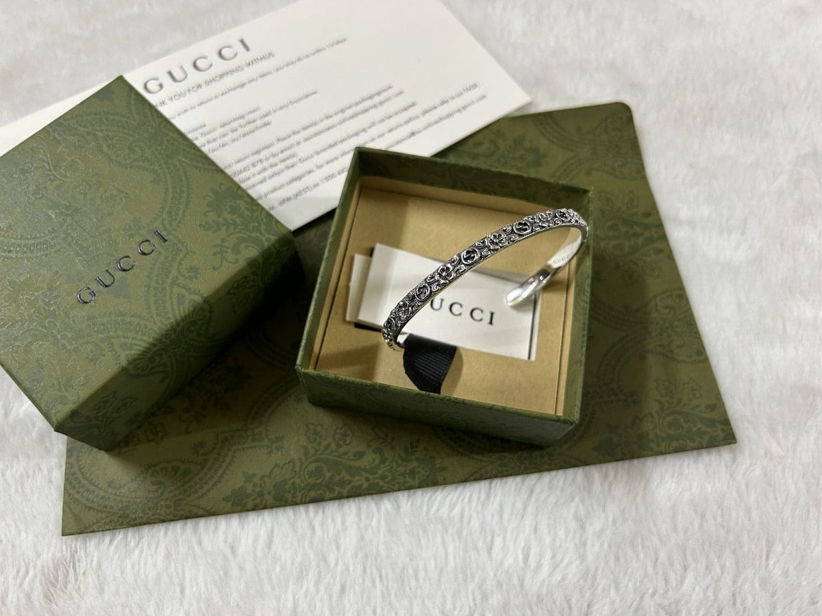 Gucci Double G Interlocking G Cuff With Flowers Bracelet