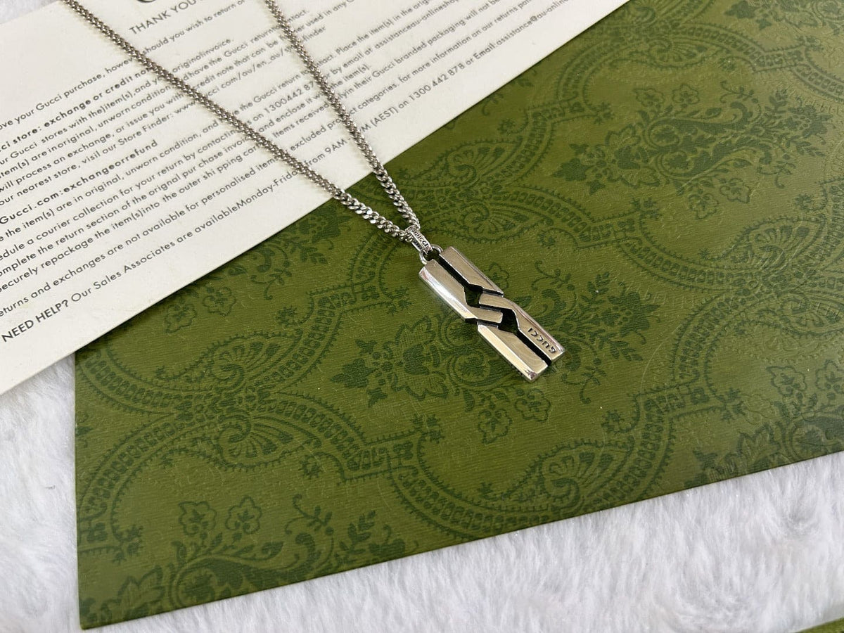 Gucci Double G Knot Pendant Necklace