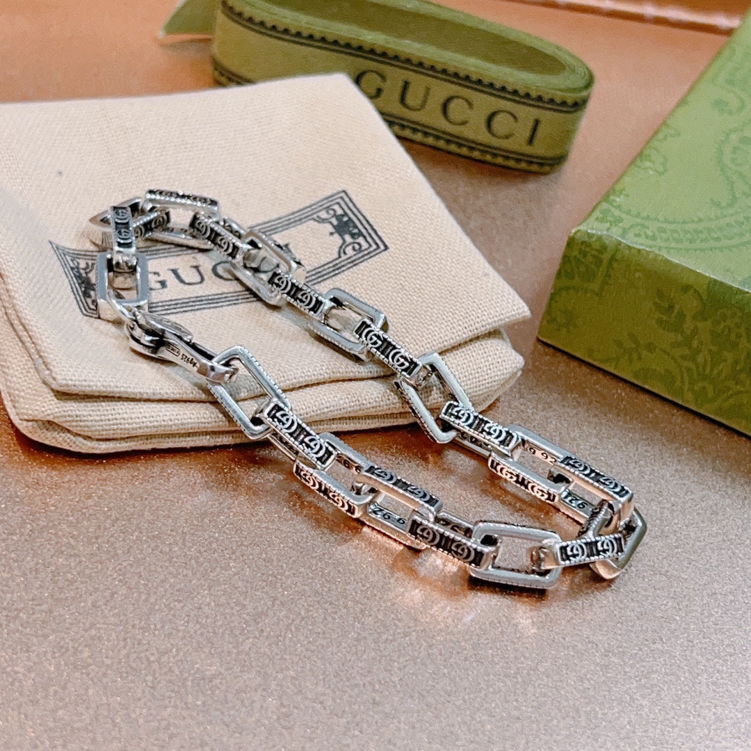 Gucci Double G Interlocking G Chain Bracelet