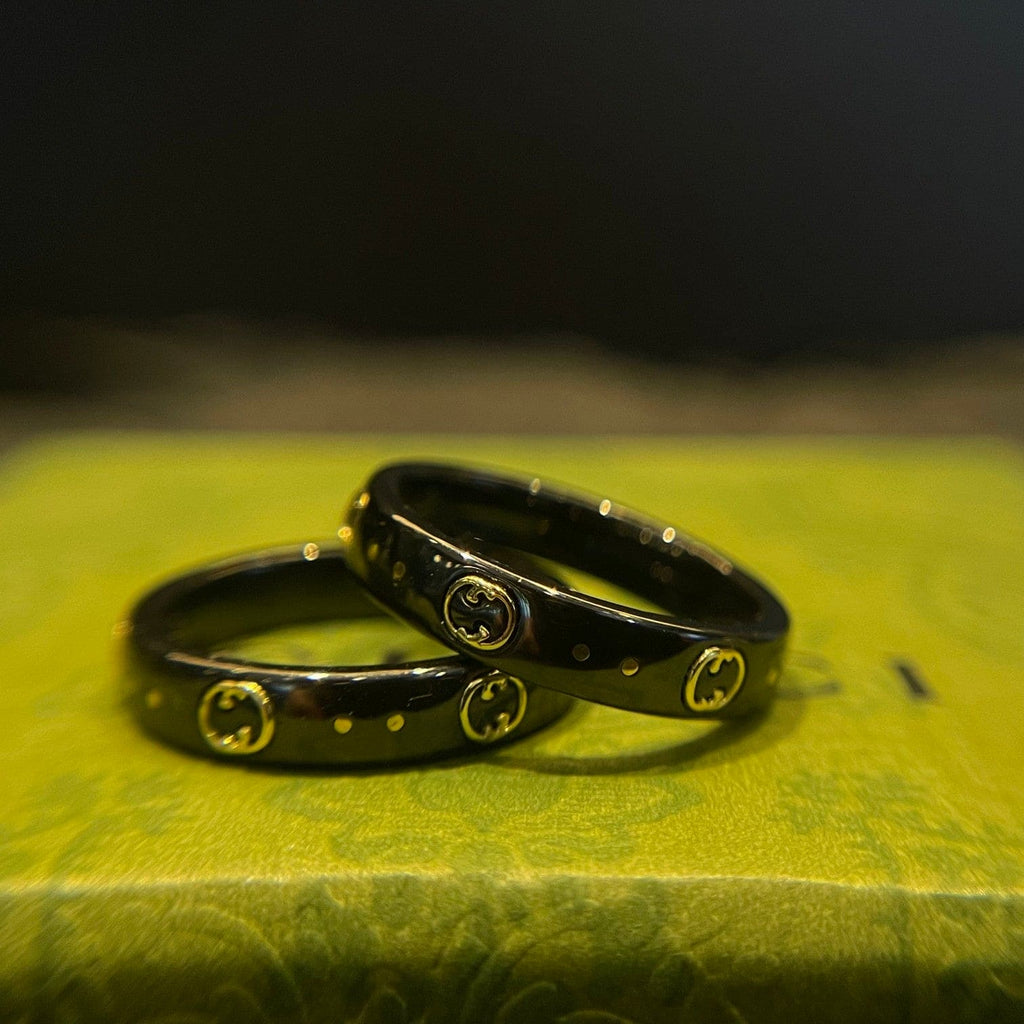 Gucci Double G Icon Black Corundum Ring - 18K Yellow Gold