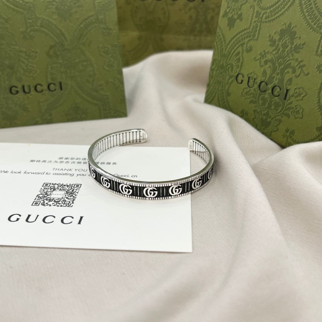 Gucci Double G Marmont Bangle Bracelet