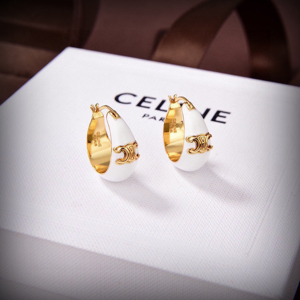 Celine Triomphe Pearl Earrings - 18K Yellow Gold