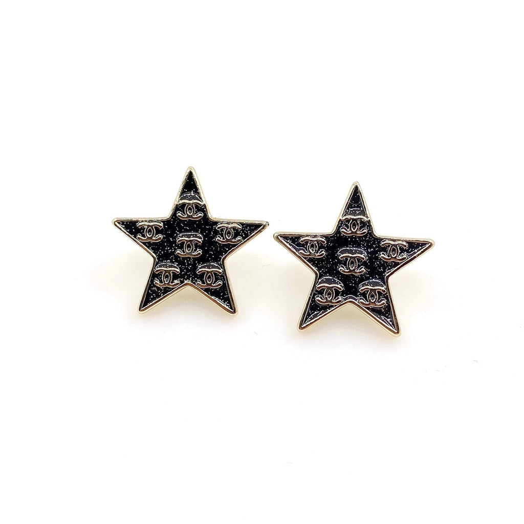 Chanel Star Earrings - 18K Yellow Gold