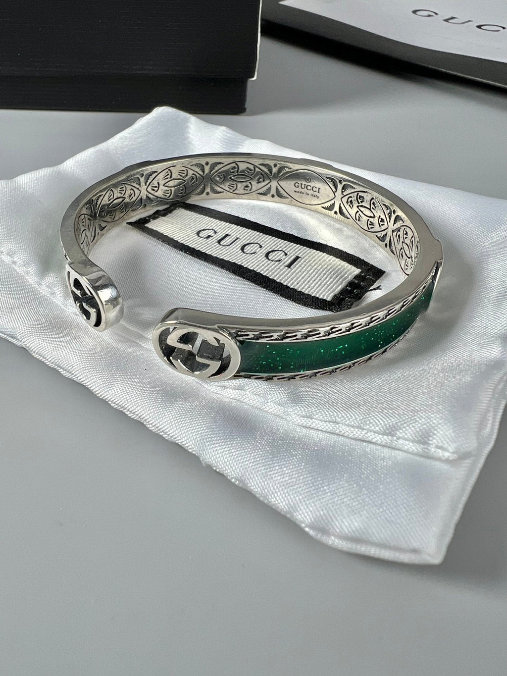 Gucci Double G Interlocking G Bangle Wide Bracelet