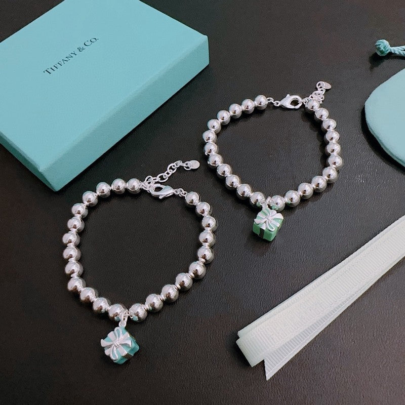 Return to Tiffany Blue Gift Box Bracelet - 18K White Gold