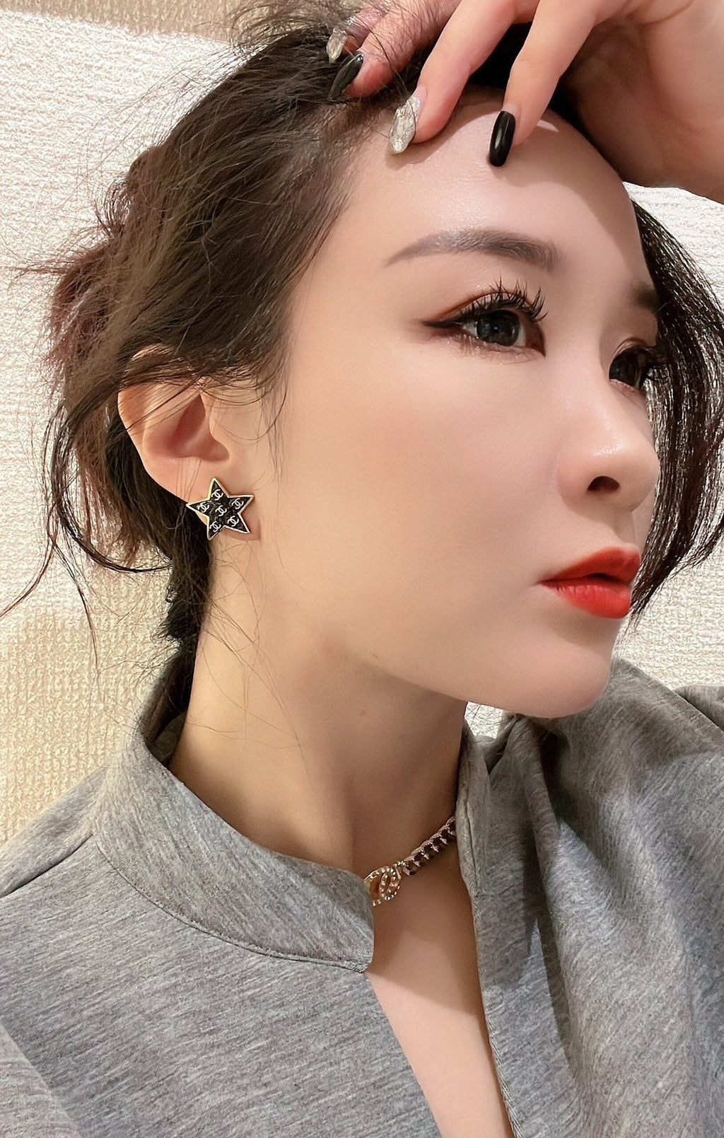 Chanel Star Earrings - 18K Yellow Gold