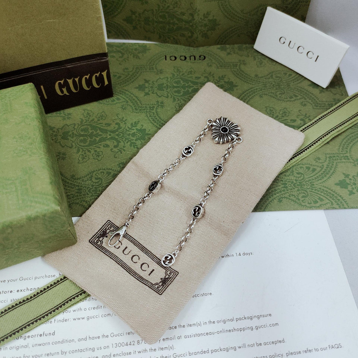 Gucci Double G Interlocking G Heart Bracelet