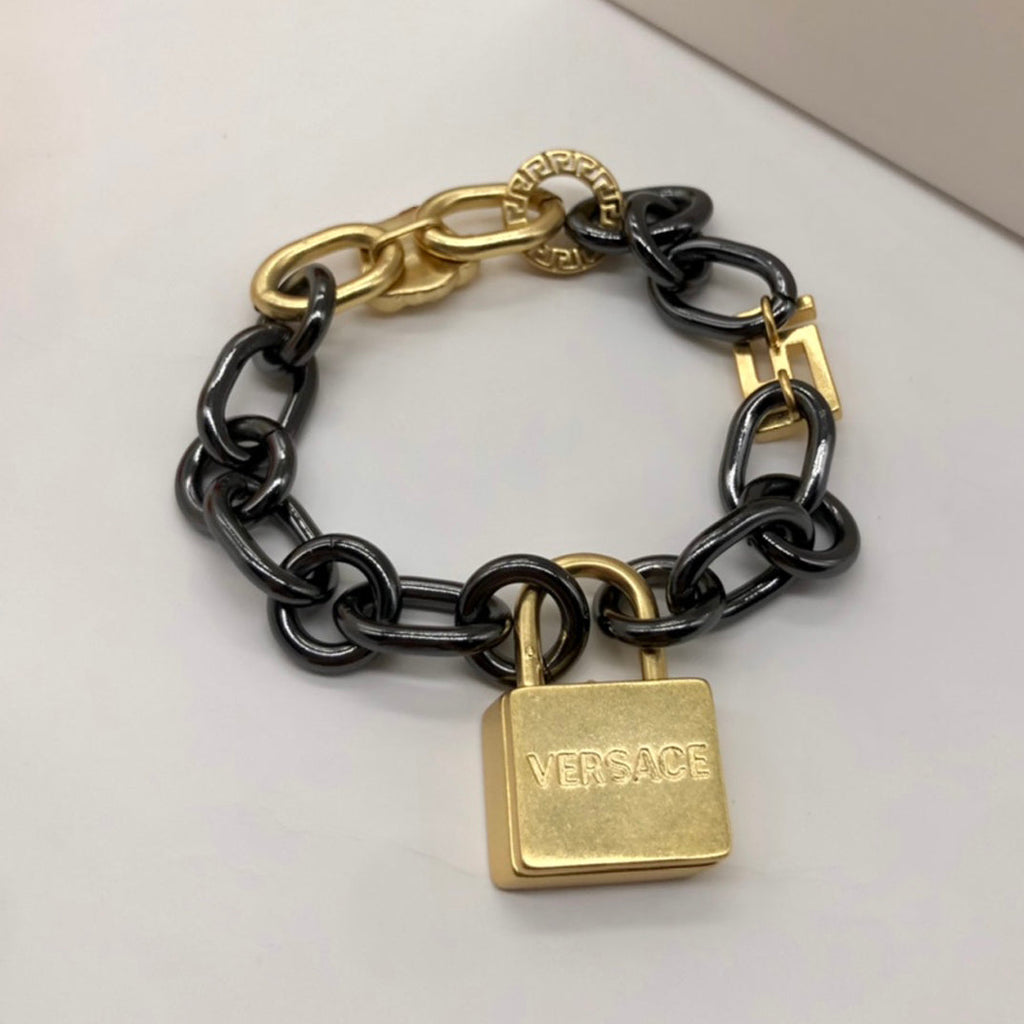 Celine Triomphe Ver Chain Bracelet
