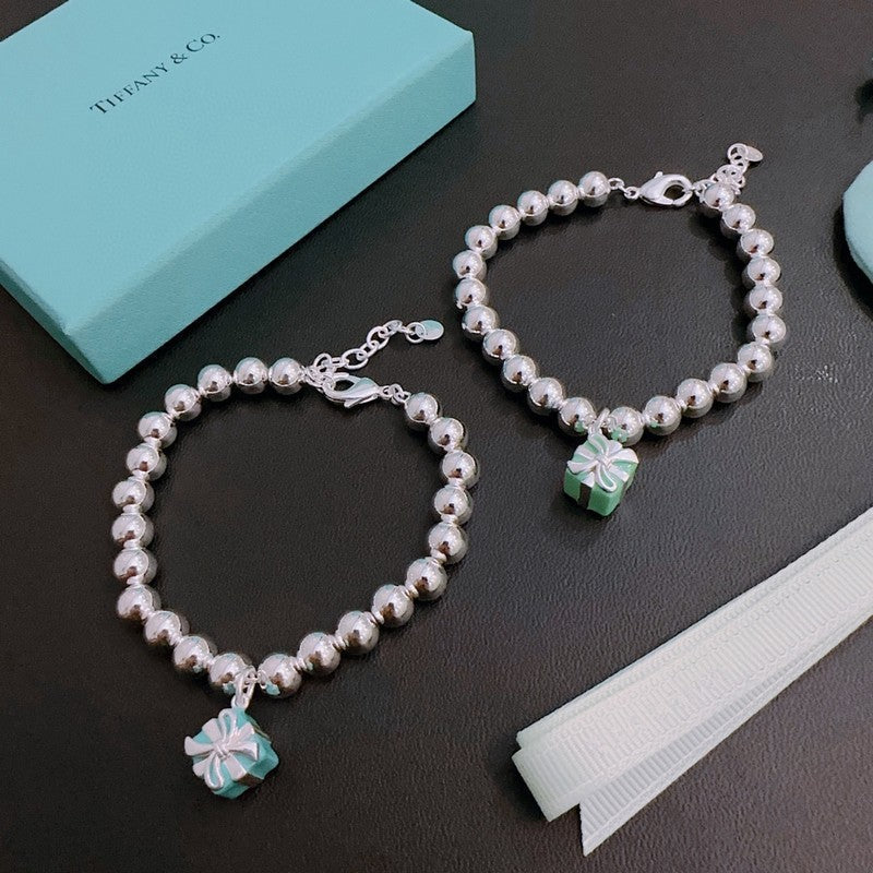 Return to Tiffany Blue Gift Box Bracelet - 18K White Gold