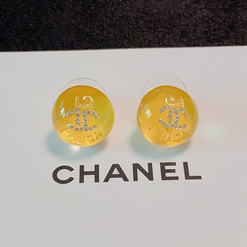 Chanel Yellow Round Earrings - 18K Yellow Gold
