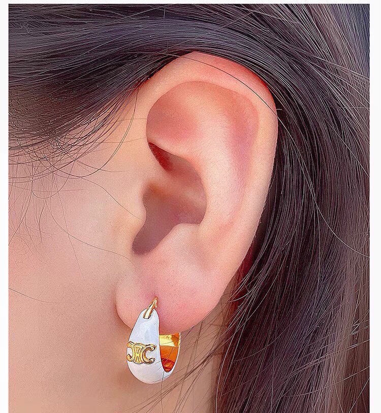 Celine Triomphe Pearl Earrings - 18K Yellow Gold