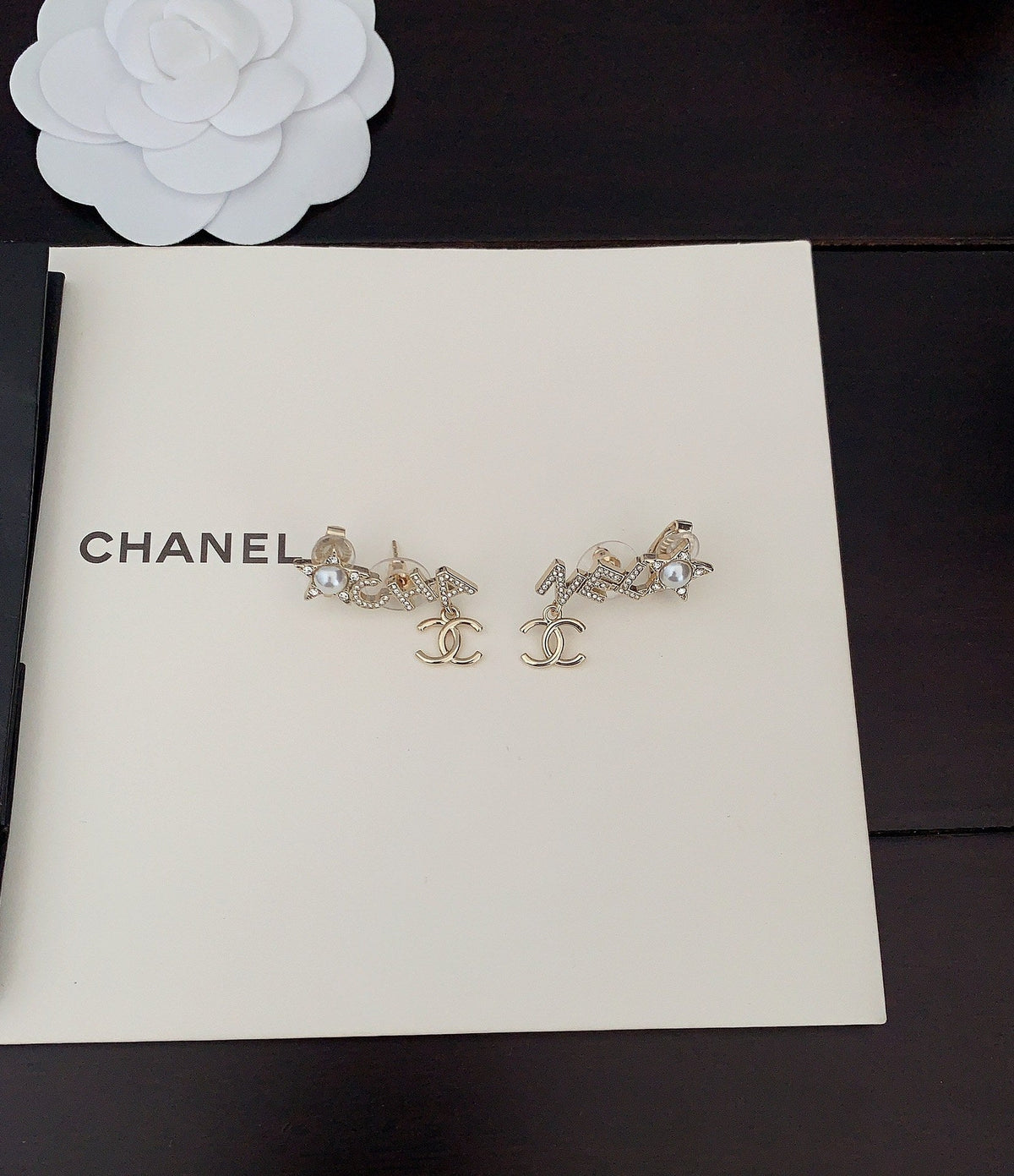 Chanel Script Diamond Earrings - 18K Yellow Gold