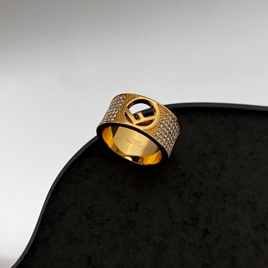 Fendi Is Wide Ring - 18K Gold