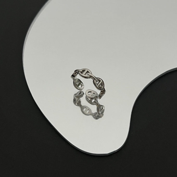 Hermes Chaine D'Ancre Enchainee Ring - 18K White Gold