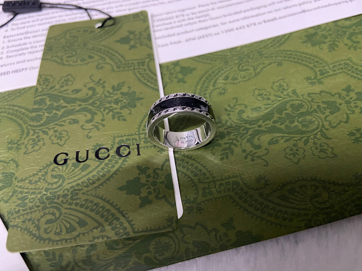 Gucci Double G Interlocking G Black Enamel Ring