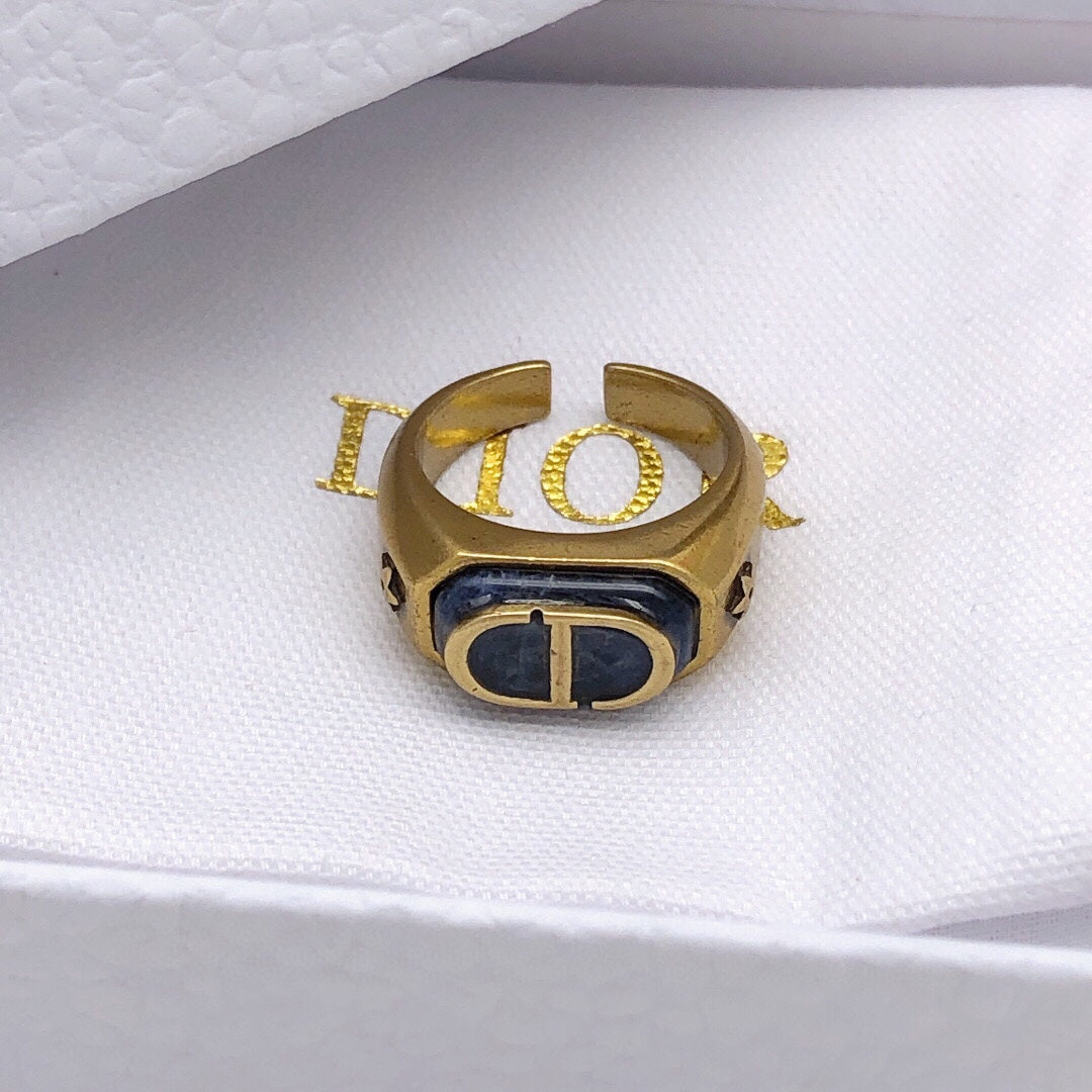 Dior Vintage Ring - 18K Yellow Gold