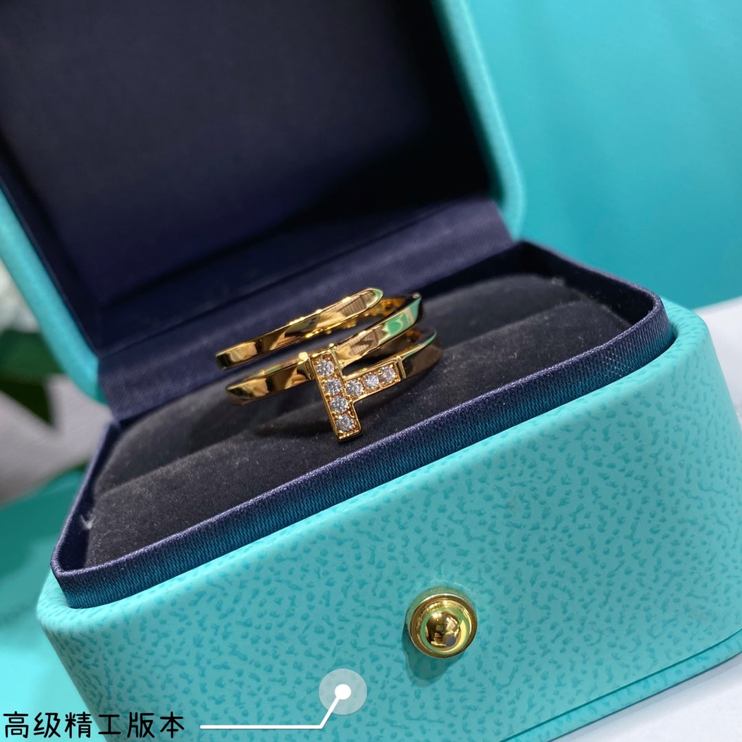 Tiffany Moissanite Square Ring - 18K Gold