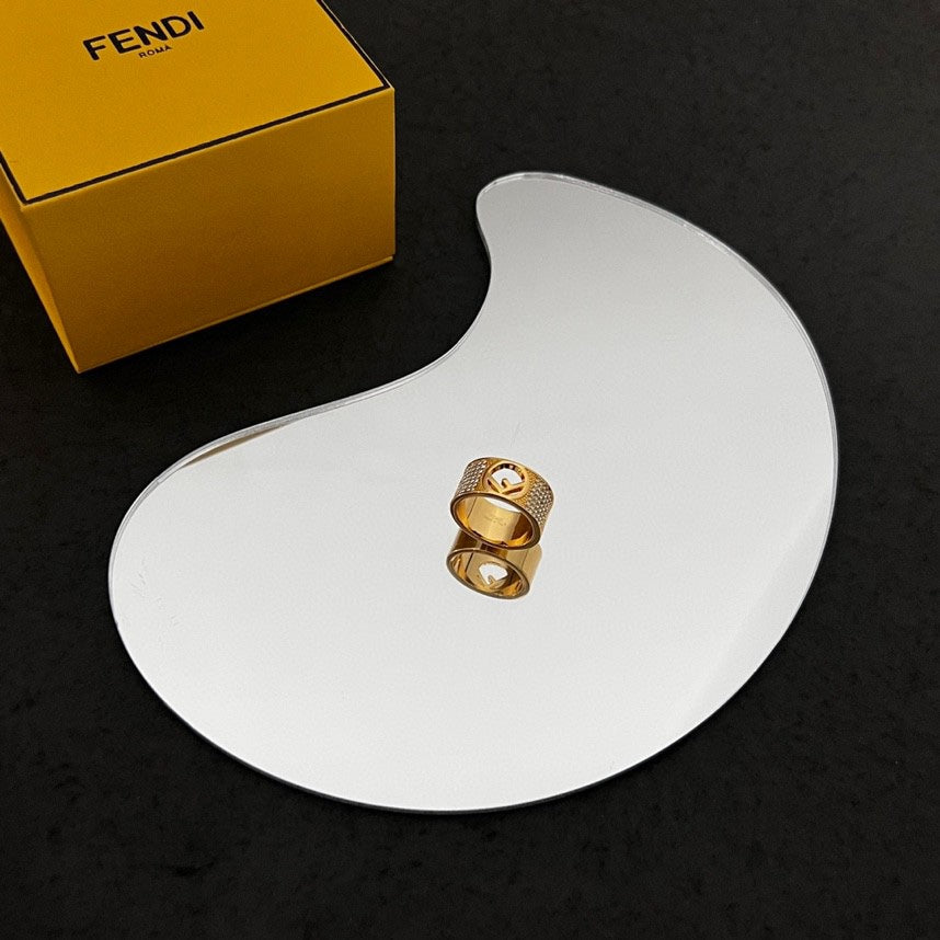 Fendi Is Wide Ring - 18K Gold