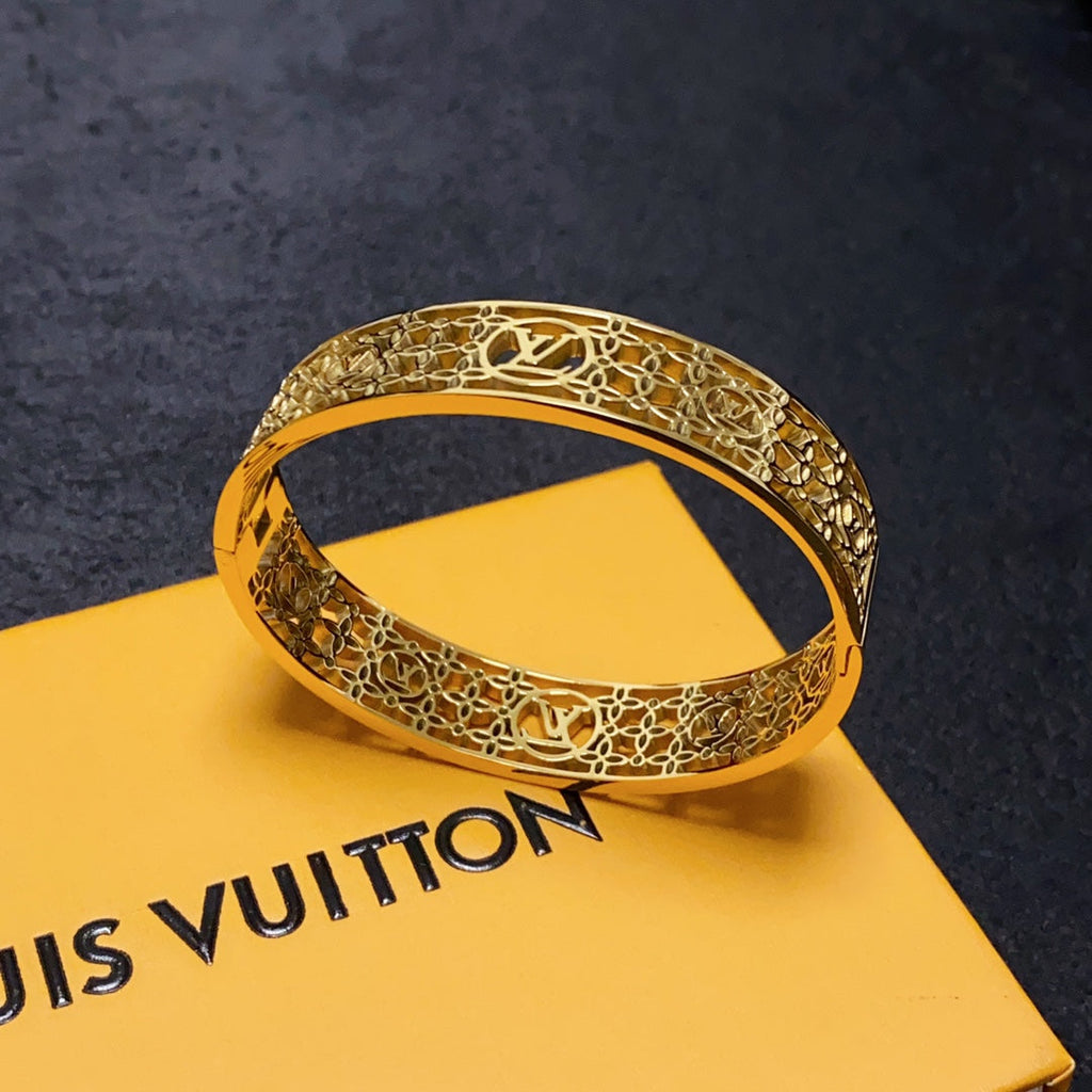 Louis Vuitton Cuff Chains Bracelet