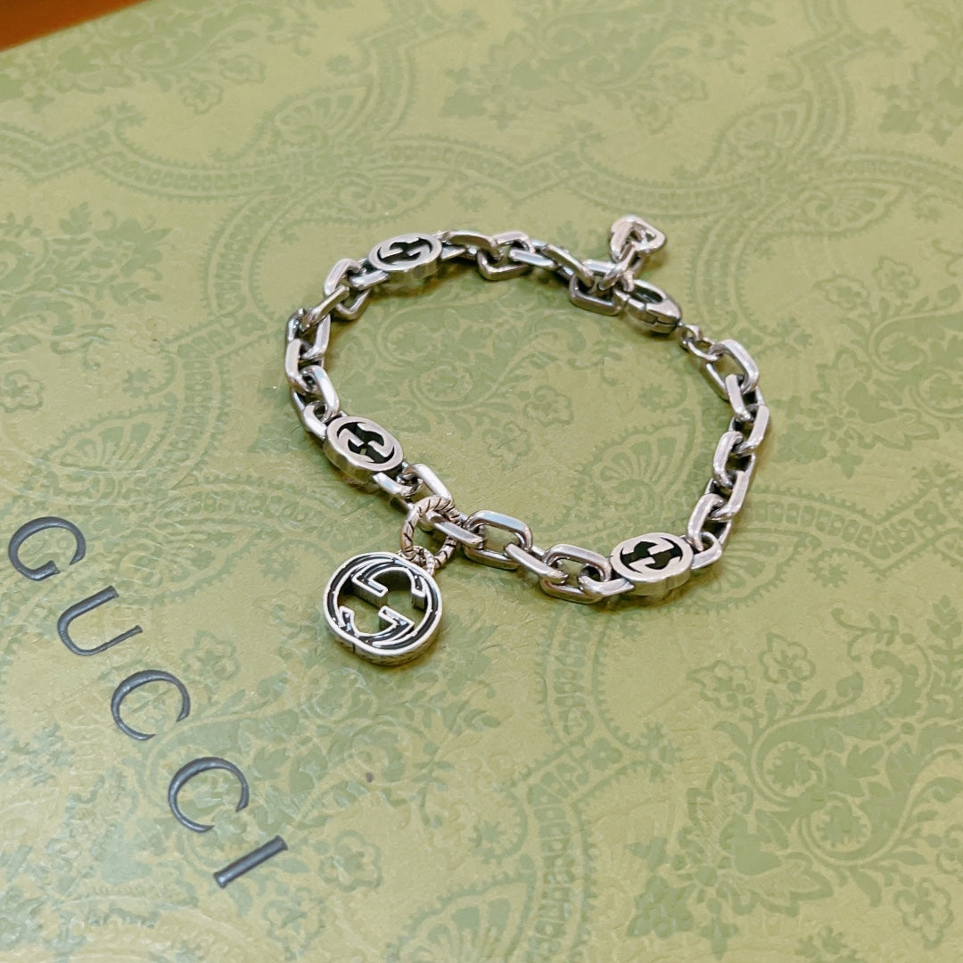 Gucci Double G Interlocking G Pendant Bracelet