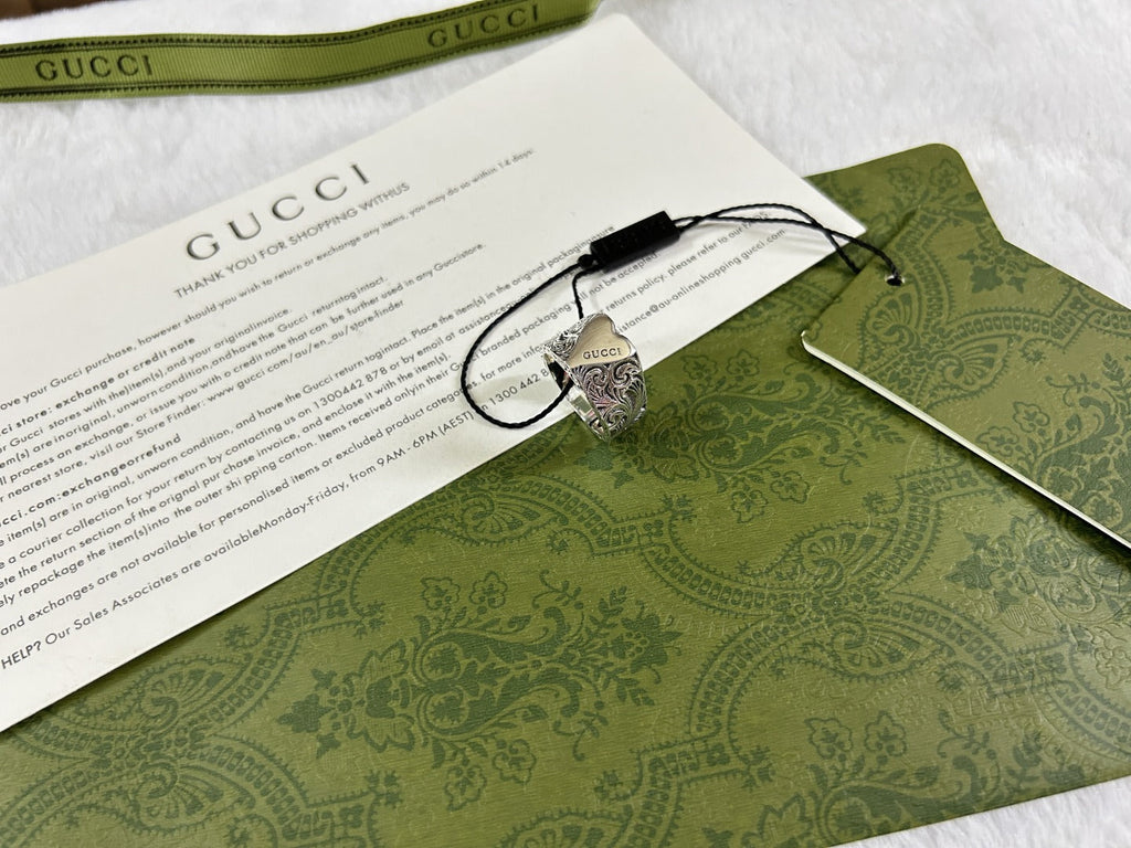 Gucci Double G Heart Ring